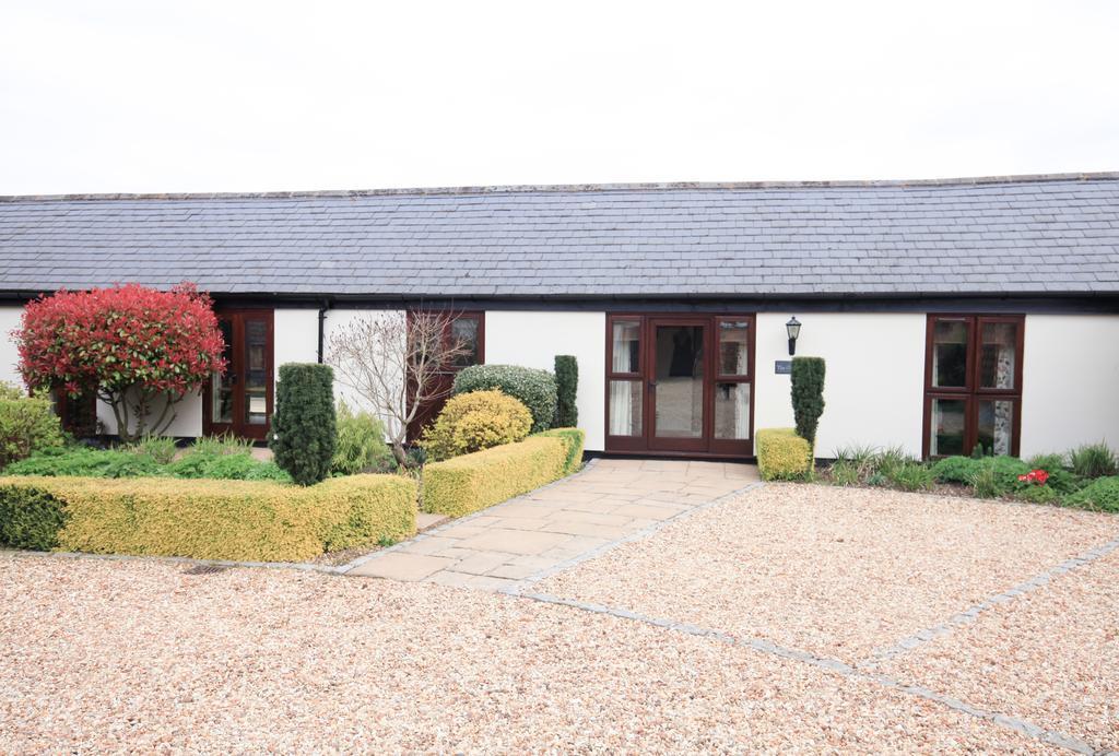 Manor Farm-Mk Self-Contained Serviced Accommodation Milton Keynes Exterior photo