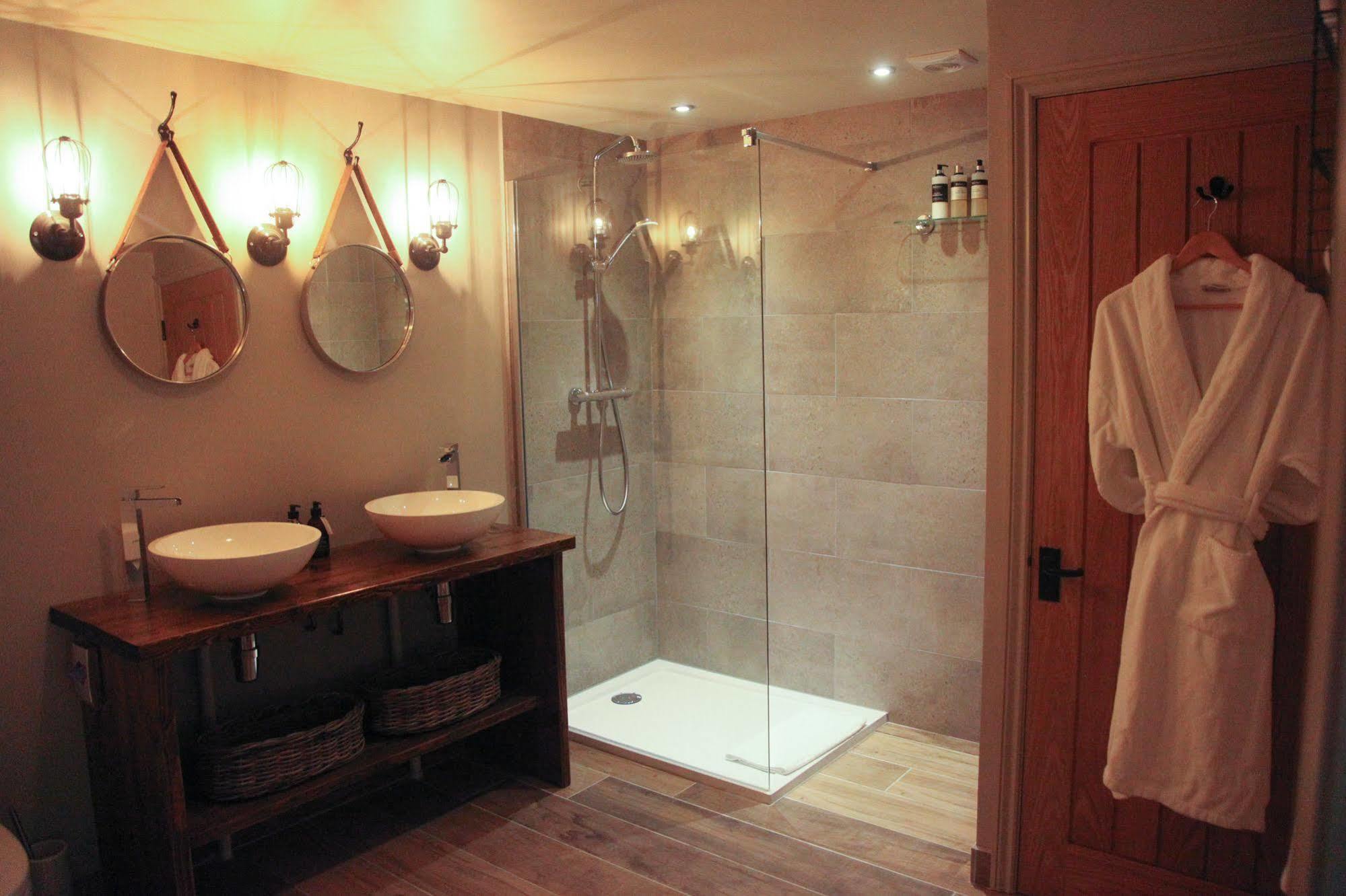 Manor Farm-Mk Self-Contained Serviced Accommodation Milton Keynes Exterior photo